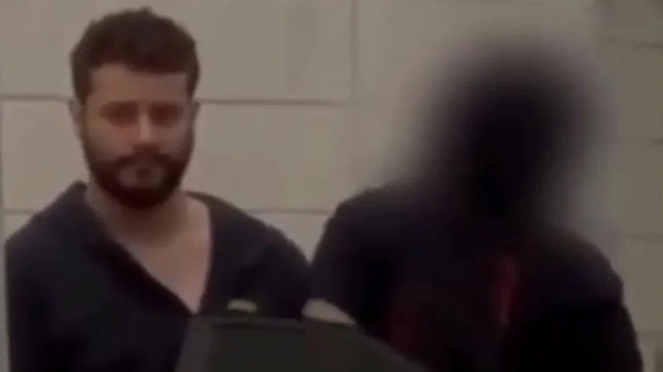 Quase 2 mil consultas e 9 mortes: falso médico é preso após anos atendendo pacientes em hospital de SP