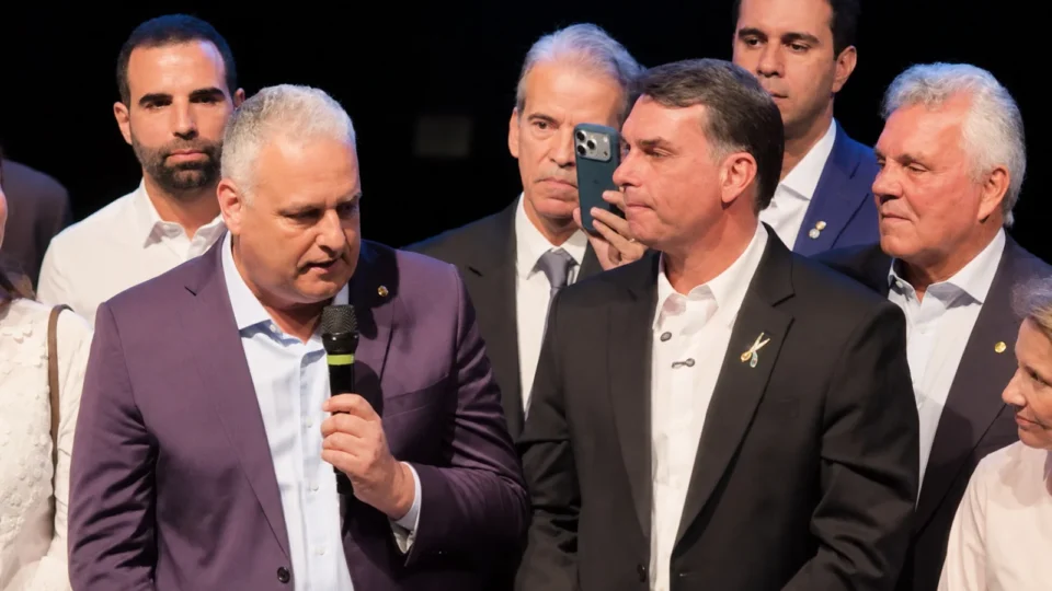 Vice de Flávio Bolsonaro, Alfredo Gaspar é alvo de auditoria do TCU por repasses de R$ 6 milhões