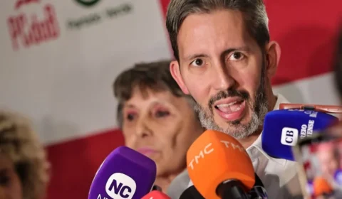 Leandro Grass oficializa candidatura ao GDF e apresenta Érika Kokay para disputa ao Senado