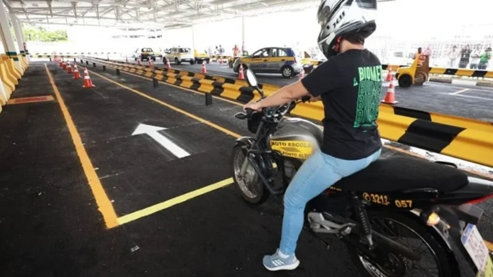 Bahia exige exame toxicológico para 1ª CNH a partir de 4 ago 2026
