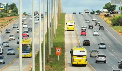 Taxistas poderão usar corredor exclusivo do BRT Sul por 90 dias no Distrito Federal