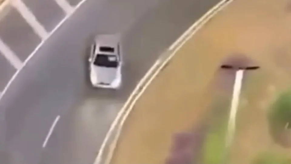 Motoristas fazem drift de madrugada e acordam moradores de Águas Claras com ronco de BMWs