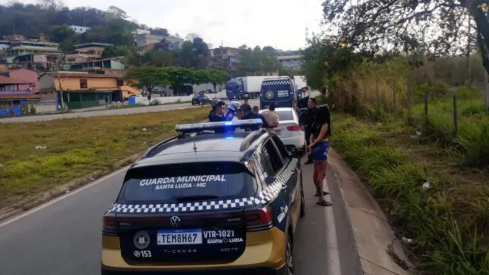 Chefe do PCC é preso com arma e carro clonado em Minas Gerais