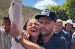 Cleitinho leva prefeita petista ao palanque e transforma apoio em discurso contra a polarização