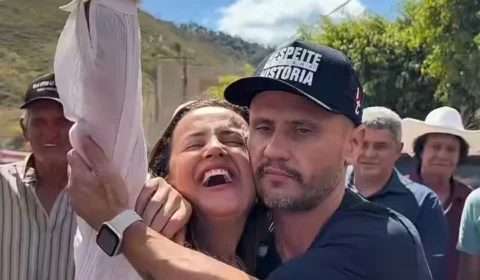 Cleitinho leva prefeita petista ao palanque e transforma apoio em discurso contra a polarização
