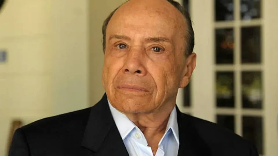 Stênio Garcia reage após pedido de perícia neurológica