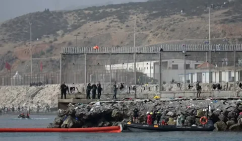 Tragédia em Ceuta: número de migrantes mortos sobe para 72 após tentativa de entrada na Espanha