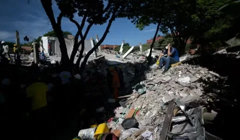União Europeia anuncia ajuda de 2 milhões de euros para vítimas do terremoto na Colômbia
