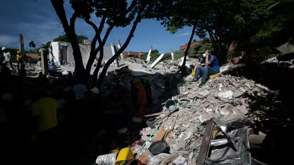 União Europeia anuncia ajuda de 2 milhões de euros para vítimas do terremoto na Colômbia