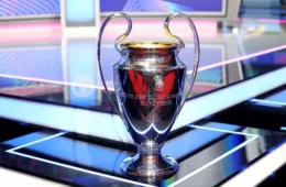 Sorteio da fase de liga da Champions League reúne 36 clubes nesta quinta-feira