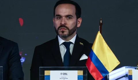 Colômbia limita resgate a 4 países e inclui El Salvador no grupo