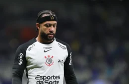 Corinthians rompe negociação e dispensa Memphis Depay