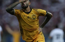 Amazonas FC perde artilheiro após 5 meses sem salário na Série C