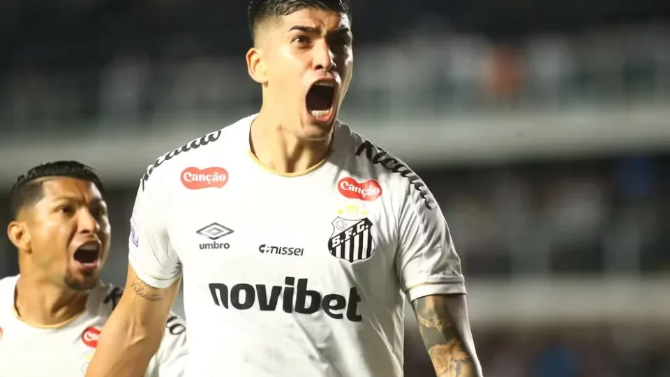 Santos muda os planos e fecha venda de zagueiro por R$ 19 milhões