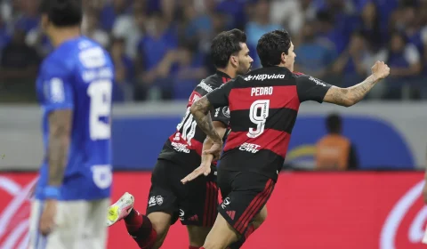 Cruzeiro segura Flamengo, mas vê vantagem escapar no Mineirão