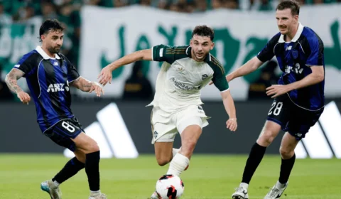 Al Ahli vence Auckland e avança na Copa Intercontinental
