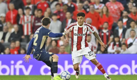 Almada estreia, participa de gol e anima o River Plate