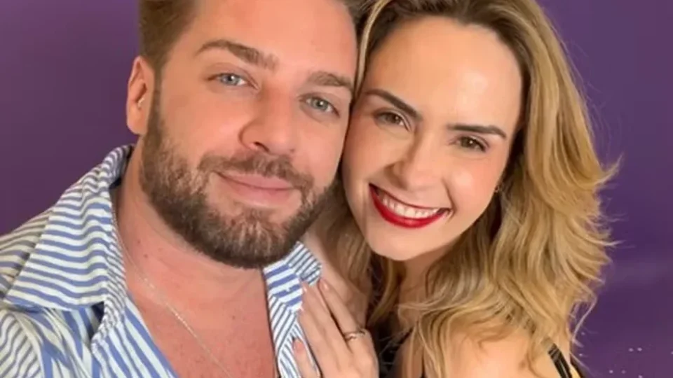 Empresário de Ana Paula Renault vira alvo de reclamações nos bastidores de programas e eventos