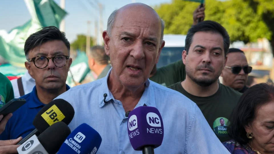 MP quer barrar Arruda: candidato reage e diz que adversários “têm medo do voto”