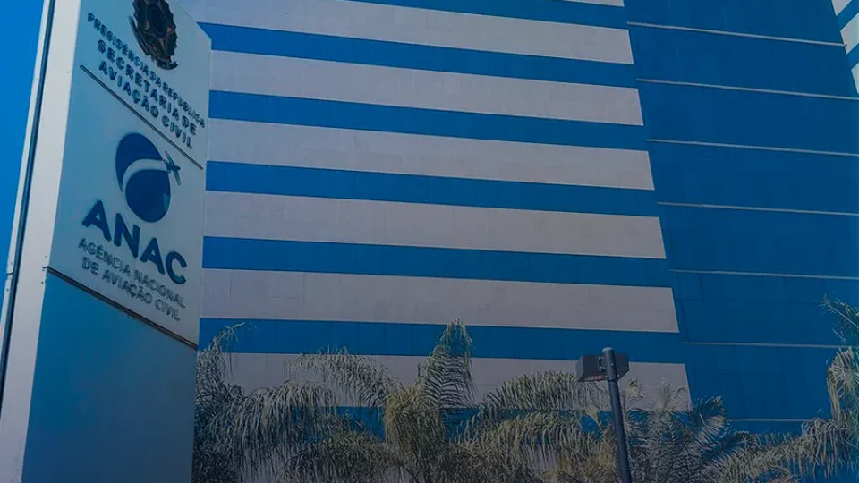 Anac avalia novas regras para voos de helicóptero no Rio após sequência de acidentes