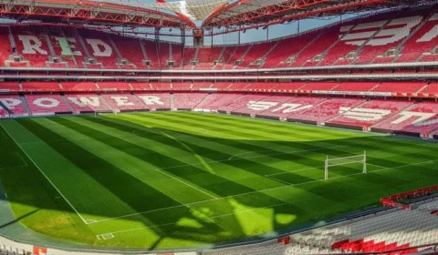 Benfica recebe o Hearts em busca de vantagem na terceira fase preliminar da Liga Europa