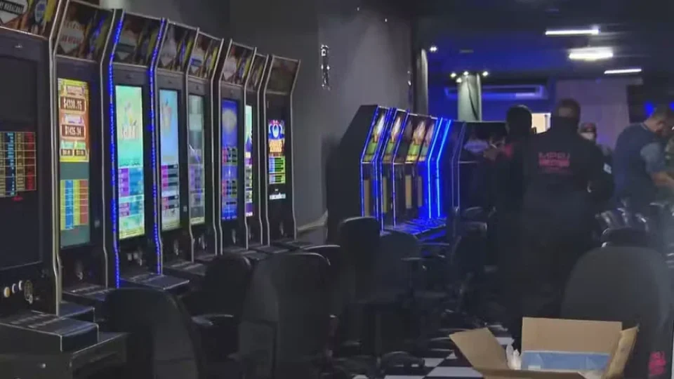 Bingo ligado à nova cúpula do jogo do bicho é alvo de operação no Rio