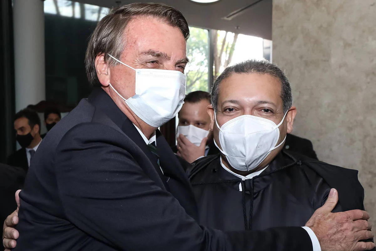 Bolsonaro e Kassio Nunes Marques. Foto: Marco Corrêa/PR