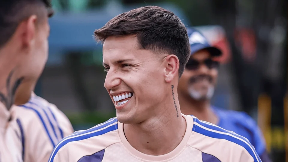 Cruzeiro faz proposta por Brian Rodríguez, e atacante vê negociação com bons olhos