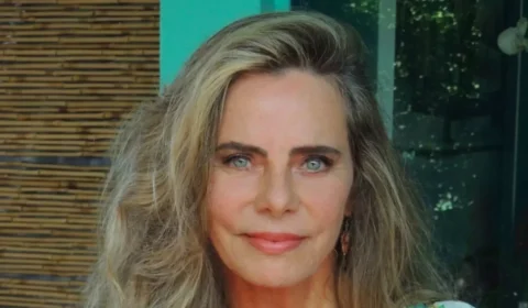 Bruna Lombardi hoje revela rotina simples para longevidade aos 74