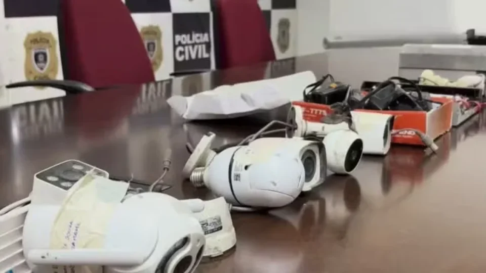 Mais de 130 câmeras clandestinas são apreendidas e expõem como o tráfico monitorava a Grande João Pessoa