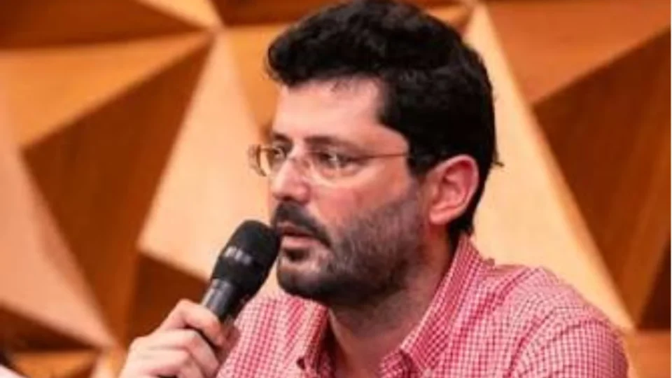 Professor vira réu por injúria e discriminação contra cadeirante em BH