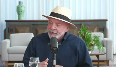 Lula segura aval a embaixador de Trump até depois das eleições