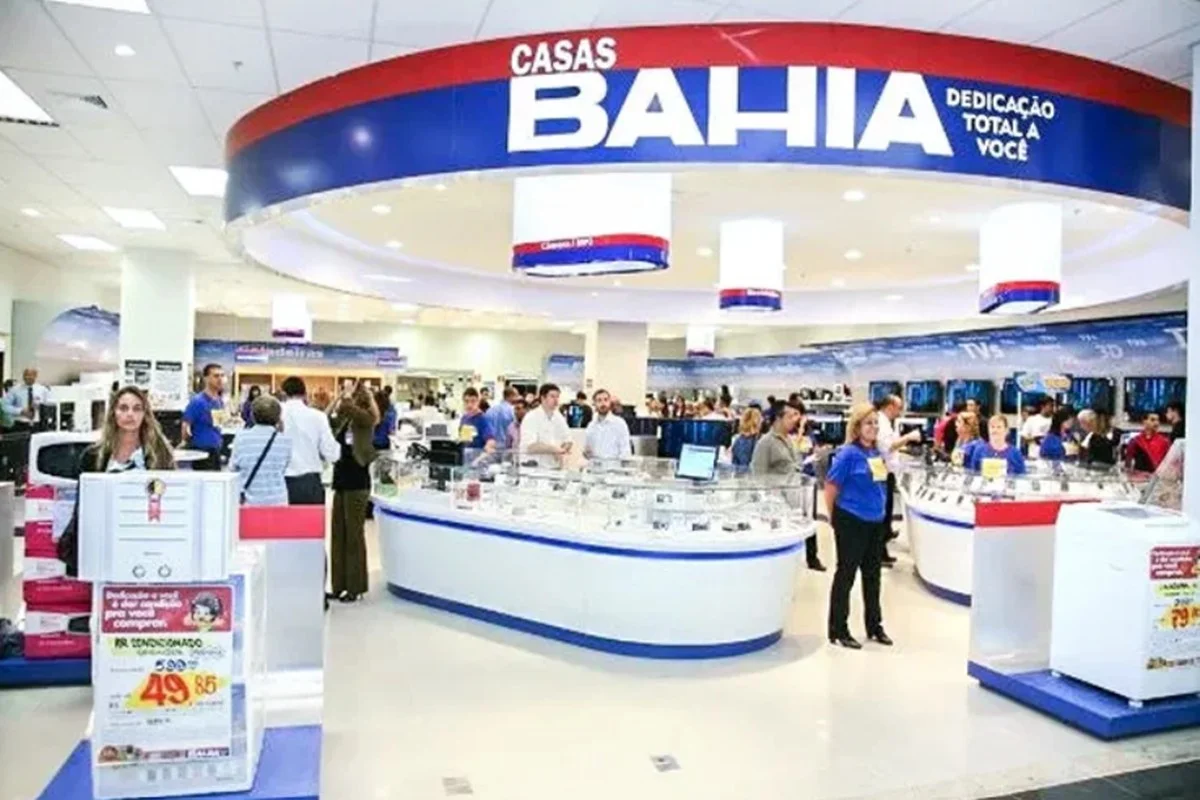 O Grupo Casas Bahia reduziu seu quadro de funcionários de 63,3 mil em 2010 para cerca de 20 mil atualmente.