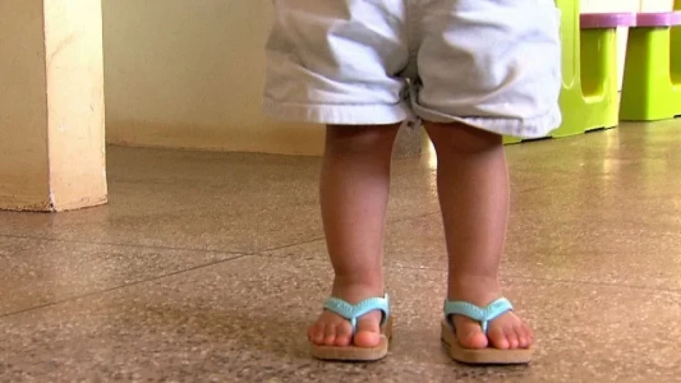 Pai mantém três filhos confinados em caminhão por 15 horas para atingir ex-esposa em Jandira