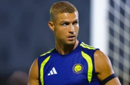 Cristiano Ronaldo começa no banco em Al-Riyadh x Al-Nassr