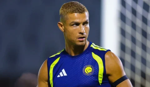 Cristiano Ronaldo começa no banco em Al-Riyadh x Al-Nassr