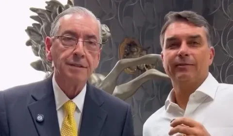 Flávio Bolsonaro declara apoio a Eduardo Cunha em disputa pela Câmara