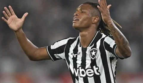 Botafogo x Athletico-PR ao vivo: veja escalações e horário