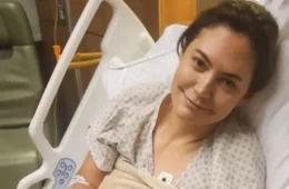 Michelle Bolsonaro publica foto no hospital e mostra primeira refeição após cirurgia