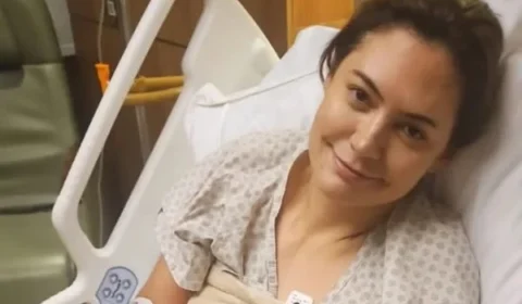 Michelle Bolsonaro publica foto no hospital e mostra primeira refeição após cirurgia