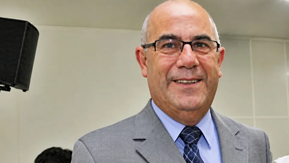 TJSP cassa aposentadoria de desembargador condenado por improbidade