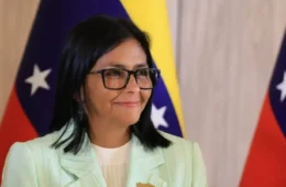 Delcy celebra acordo que entrega aos EUA controle sobre bilhões de barris de petróleo venezuelano