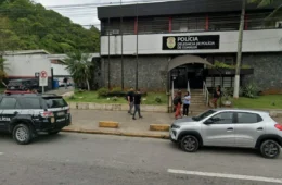 Jovem usa localização do celular para acionar PM durante estupro no Guarujá