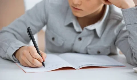 Só 1 em cada 5 alunos do 9º ano aprende o esperado em português