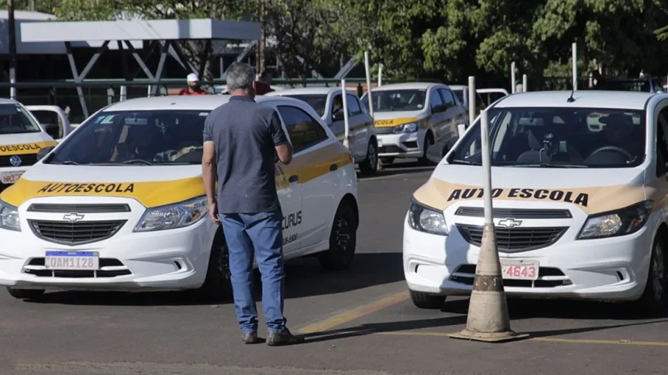 Prova prática da CNH muda e candidato terá novas regras para passar