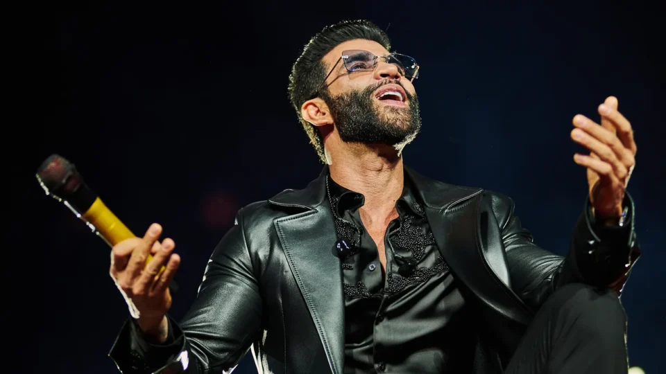 Gusttavo Lima lota Barretos em retorno histórico com show de 2h