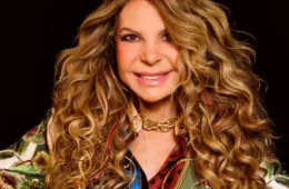 Elba Ramalho diz que fé a ajudou a superar depressão e revela como encara a morte