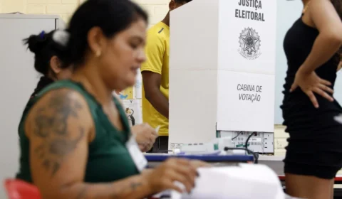 Empresários doam milhões a partidos e dinheiro pode chegar às campanhas sem revelar origem
