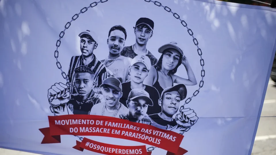 Justiça decide júri para 12 PMs no caso Paraisópolis hoje