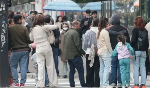 Brasil chega a 214,2 milhões de habitantes e crescimento populacional desacelera